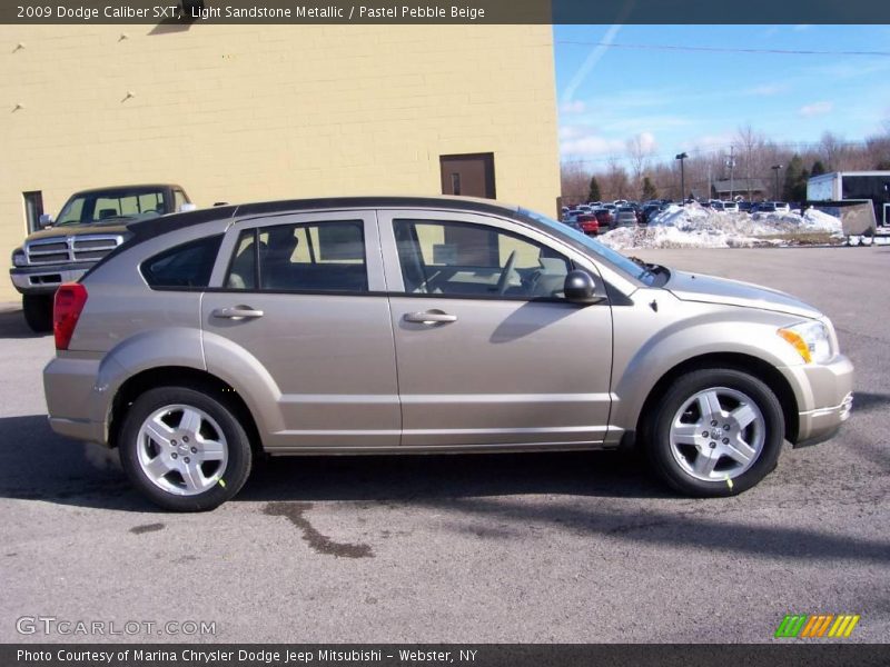 Light Sandstone Metallic / Pastel Pebble Beige 2009 Dodge Caliber SXT
