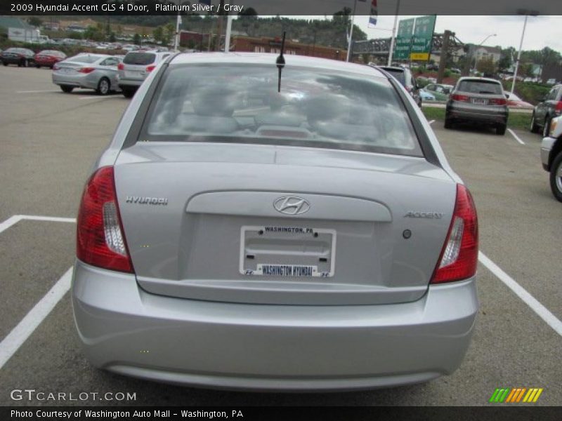 Platinum Silver / Gray 2009 Hyundai Accent GLS 4 Door