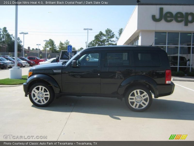 Brilliant Black Crystal Pearl / Dark Slate Gray 2011 Dodge Nitro Heat 4.0