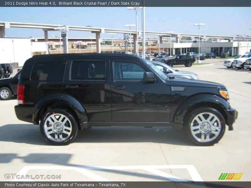 Brilliant Black Crystal Pearl / Dark Slate Gray 2011 Dodge Nitro Heat 4.0