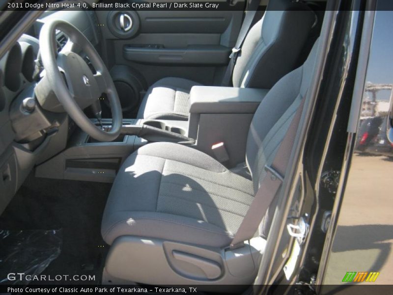 Brilliant Black Crystal Pearl / Dark Slate Gray 2011 Dodge Nitro Heat 4.0