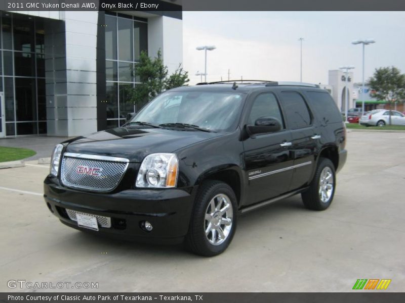 Onyx Black / Ebony 2011 GMC Yukon Denali AWD