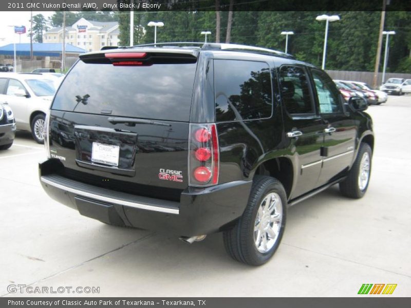 Onyx Black / Ebony 2011 GMC Yukon Denali AWD
