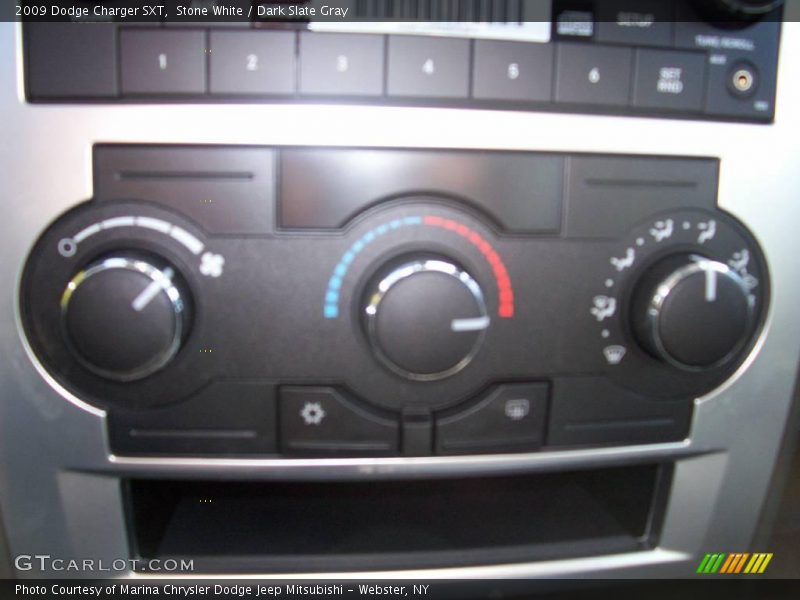 Stone White / Dark Slate Gray 2009 Dodge Charger SXT