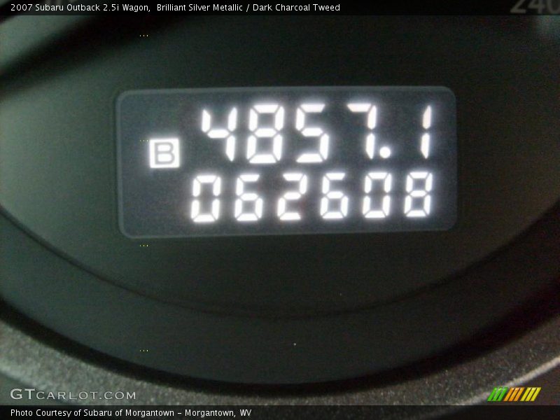 Brilliant Silver Metallic / Dark Charcoal Tweed 2007 Subaru Outback 2.5i Wagon