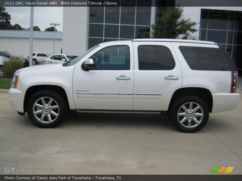 White Diamond Tintcoat / Ebony 2011 GMC Yukon Denali AWD