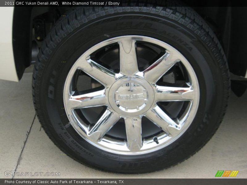 White Diamond Tintcoat / Ebony 2011 GMC Yukon Denali AWD