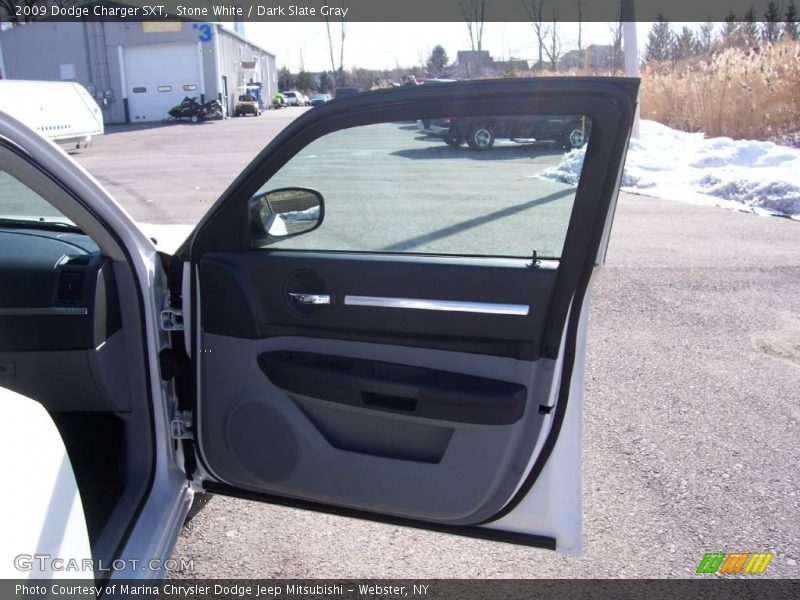 Stone White / Dark Slate Gray 2009 Dodge Charger SXT