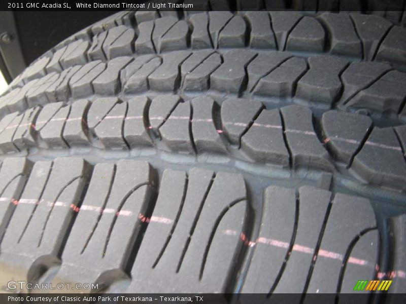 White Diamond Tintcoat / Light Titanium 2011 GMC Acadia SL