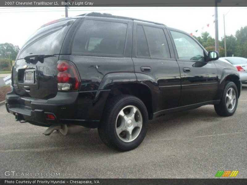 Black / Light Gray 2007 Chevrolet TrailBlazer LS