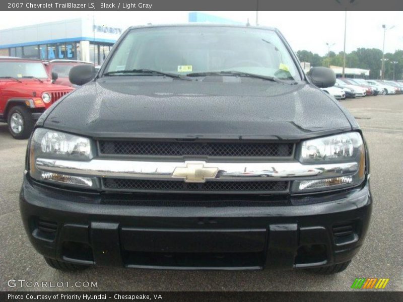 Black / Light Gray 2007 Chevrolet TrailBlazer LS