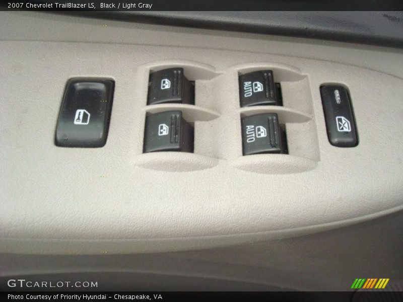 Black / Light Gray 2007 Chevrolet TrailBlazer LS
