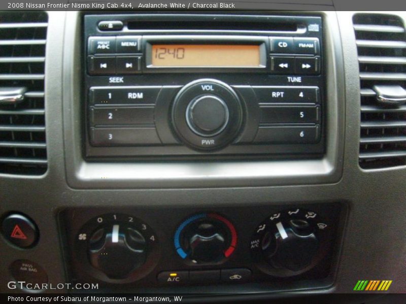Avalanche White / Charcoal Black 2008 Nissan Frontier Nismo King Cab 4x4