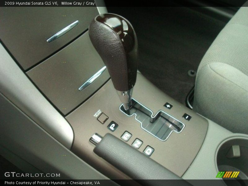Willow Gray / Gray 2009 Hyundai Sonata GLS V6