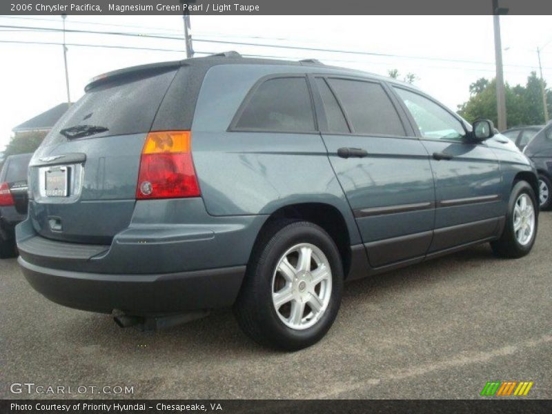 Magnesium Green Pearl / Light Taupe 2006 Chrysler Pacifica