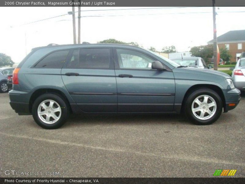 Magnesium Green Pearl / Light Taupe 2006 Chrysler Pacifica