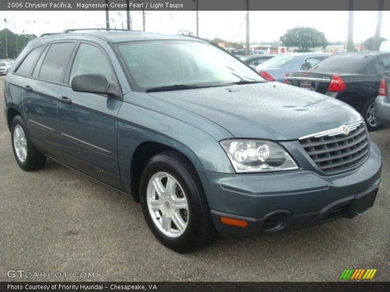 Magnesium Green Pearl / Light Taupe 2006 Chrysler Pacifica