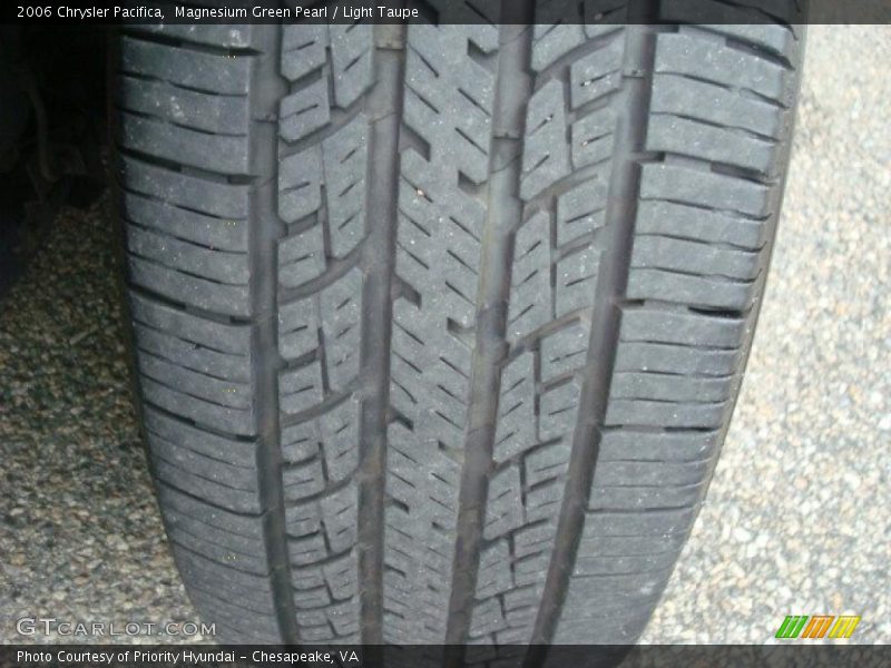 Magnesium Green Pearl / Light Taupe 2006 Chrysler Pacifica