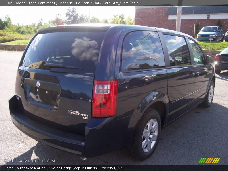 Modern Blue Pearl / Dark Slate Gray/Light Shale 2009 Dodge Grand Caravan SE