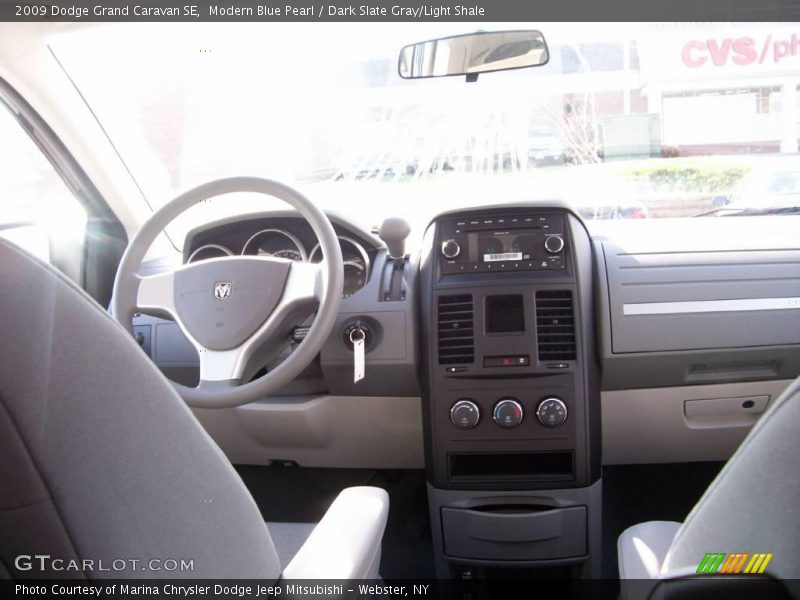 Modern Blue Pearl / Dark Slate Gray/Light Shale 2009 Dodge Grand Caravan SE