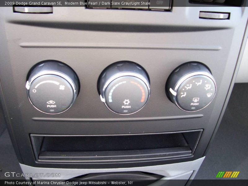 Modern Blue Pearl / Dark Slate Gray/Light Shale 2009 Dodge Grand Caravan SE