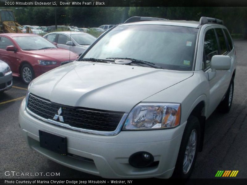 Dover White Pearl / Black 2010 Mitsubishi Endeavor LS