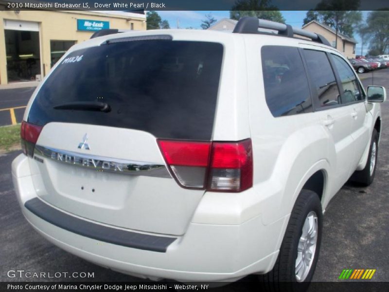 Dover White Pearl / Black 2010 Mitsubishi Endeavor LS