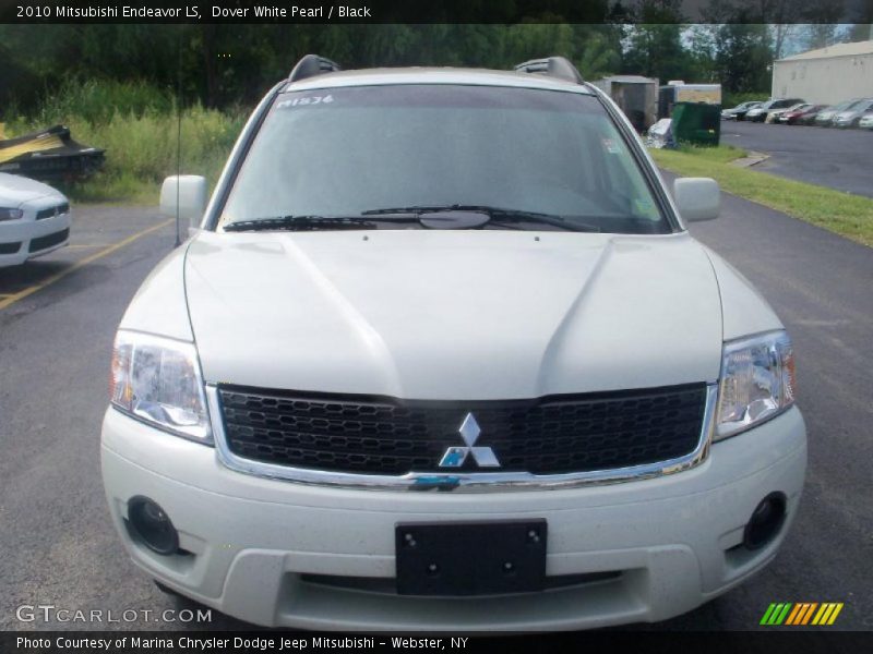 Dover White Pearl / Black 2010 Mitsubishi Endeavor LS