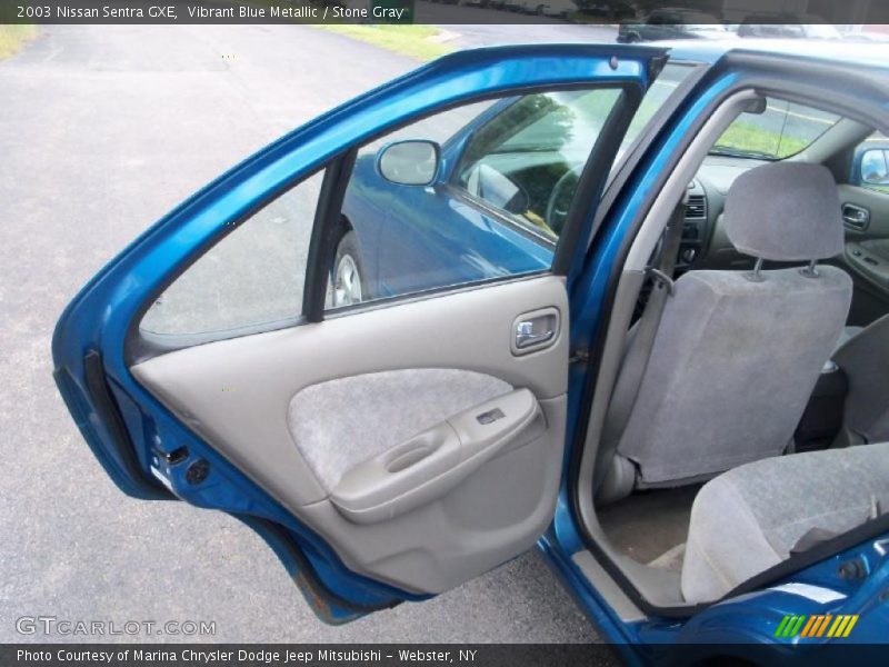 Vibrant Blue Metallic / Stone Gray 2003 Nissan Sentra GXE