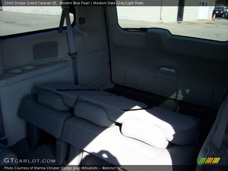 Modern Blue Pearl / Medium Slate Gray/Light Shale 2009 Dodge Grand Caravan SE
