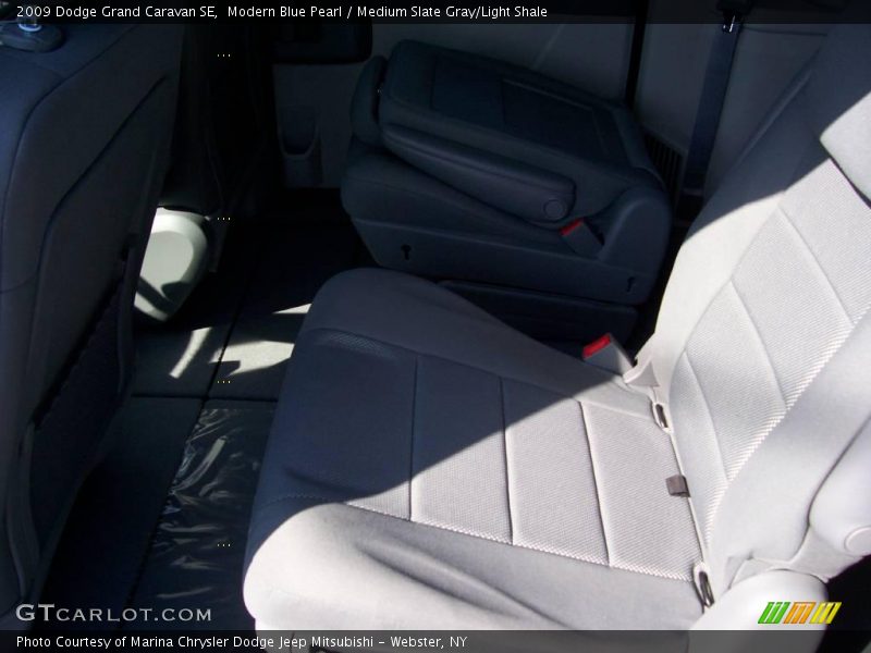 Modern Blue Pearl / Medium Slate Gray/Light Shale 2009 Dodge Grand Caravan SE