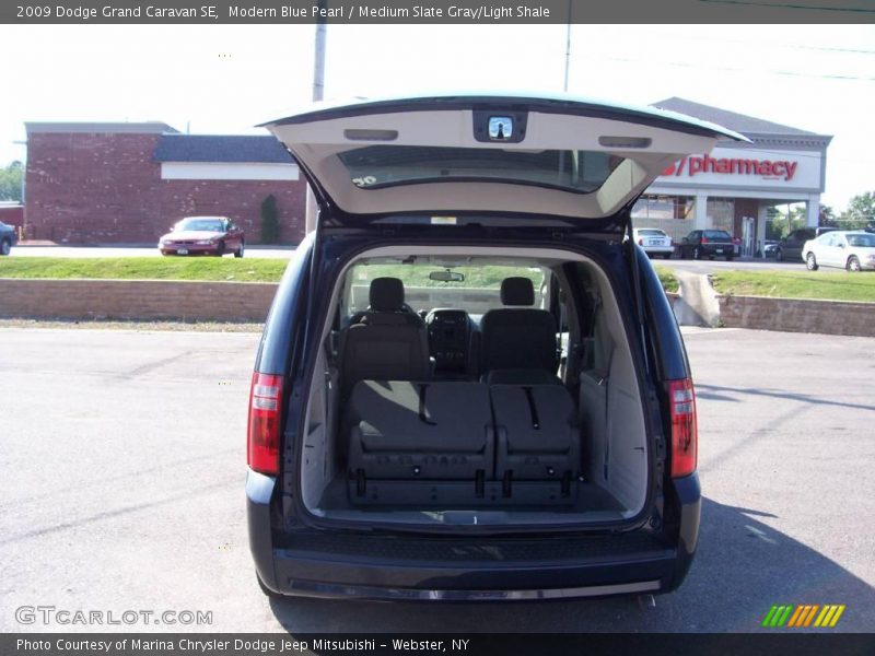 Modern Blue Pearl / Medium Slate Gray/Light Shale 2009 Dodge Grand Caravan SE