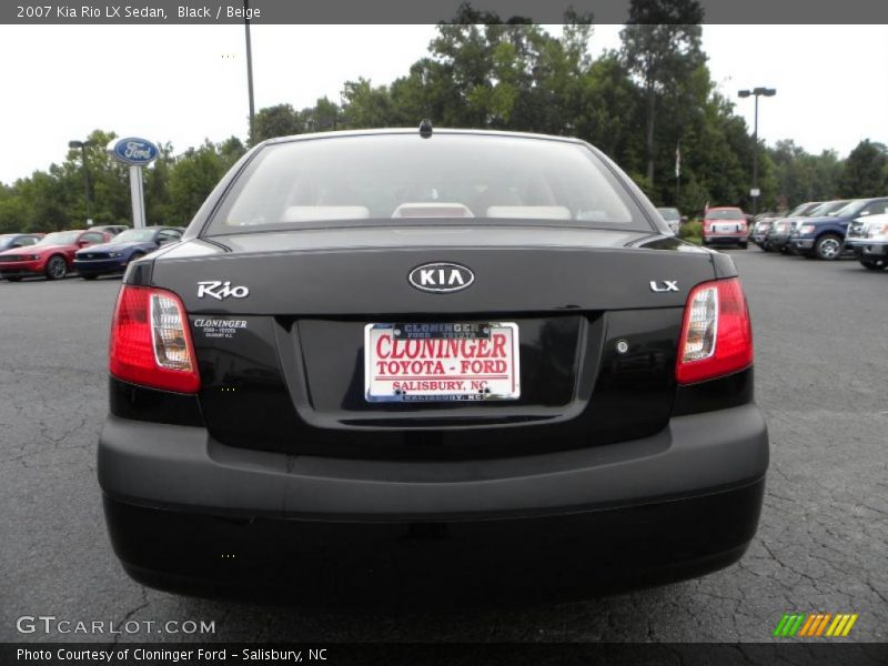 Black / Beige 2007 Kia Rio LX Sedan