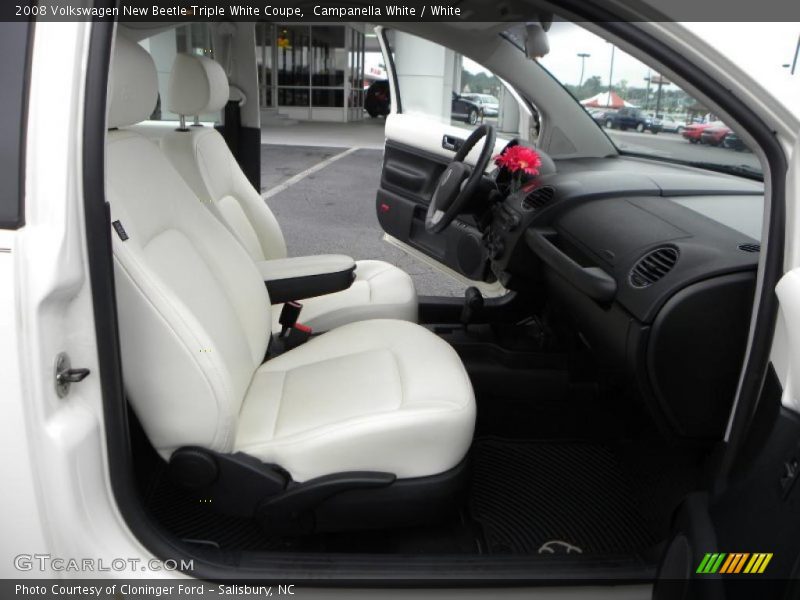 Campanella White / White 2008 Volkswagen New Beetle Triple White Coupe