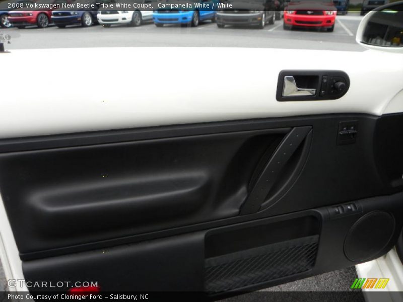 Campanella White / White 2008 Volkswagen New Beetle Triple White Coupe