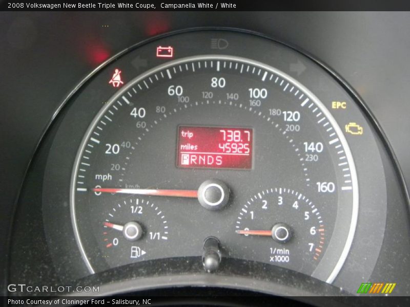 Campanella White / White 2008 Volkswagen New Beetle Triple White Coupe