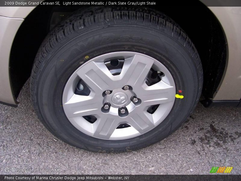 Light Sandstone Metallic / Dark Slate Gray/Light Shale 2009 Dodge Grand Caravan SE
