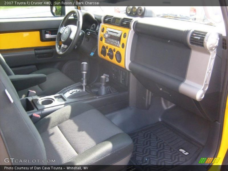 Sun Fusion / Dark Charcoal 2007 Toyota FJ Cruiser 4WD