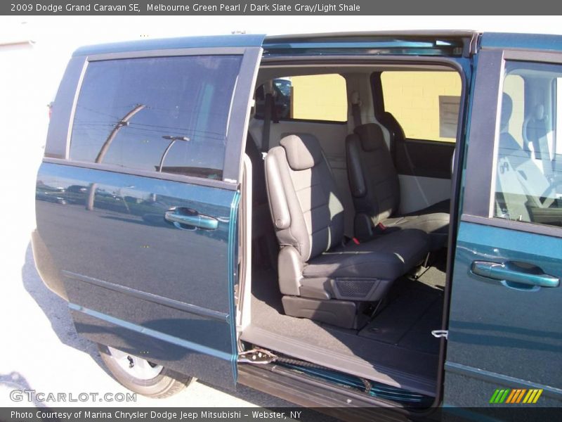 Melbourne Green Pearl / Dark Slate Gray/Light Shale 2009 Dodge Grand Caravan SE
