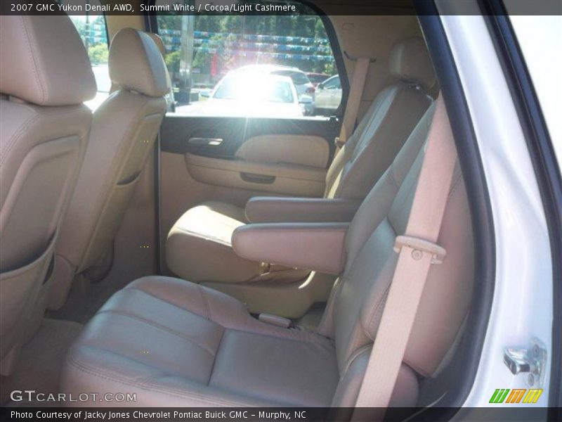 Summit White / Cocoa/Light Cashmere 2007 GMC Yukon Denali AWD