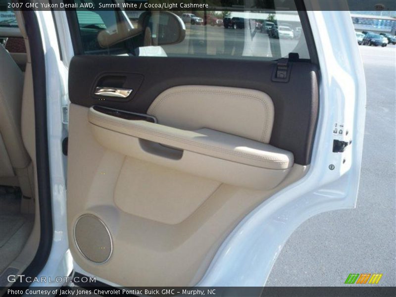 Summit White / Cocoa/Light Cashmere 2007 GMC Yukon Denali AWD