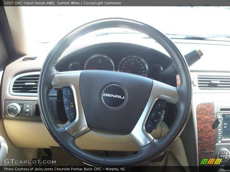 Summit White / Cocoa/Light Cashmere 2007 GMC Yukon Denali AWD