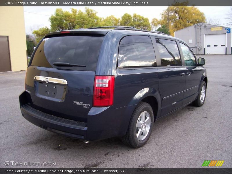 Modern Blue Pearl / Medium Slate Gray/Light Shale 2009 Dodge Grand Caravan SXT
