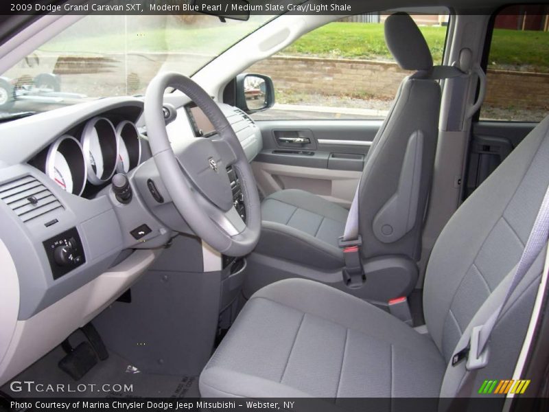 Modern Blue Pearl / Medium Slate Gray/Light Shale 2009 Dodge Grand Caravan SXT