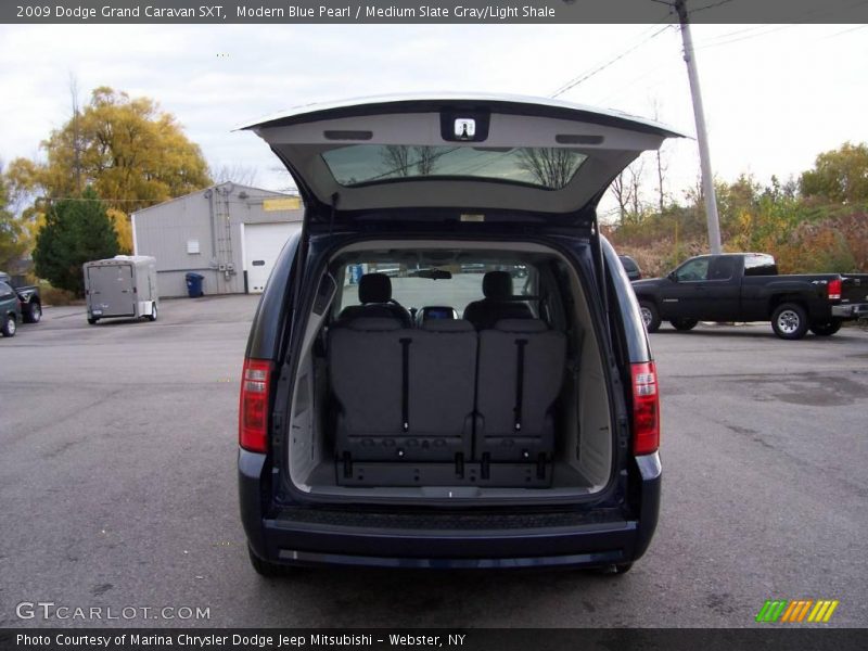 Modern Blue Pearl / Medium Slate Gray/Light Shale 2009 Dodge Grand Caravan SXT