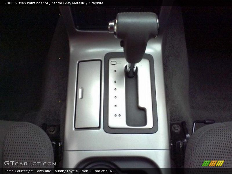 Storm Grey Metallic / Graphite 2006 Nissan Pathfinder SE