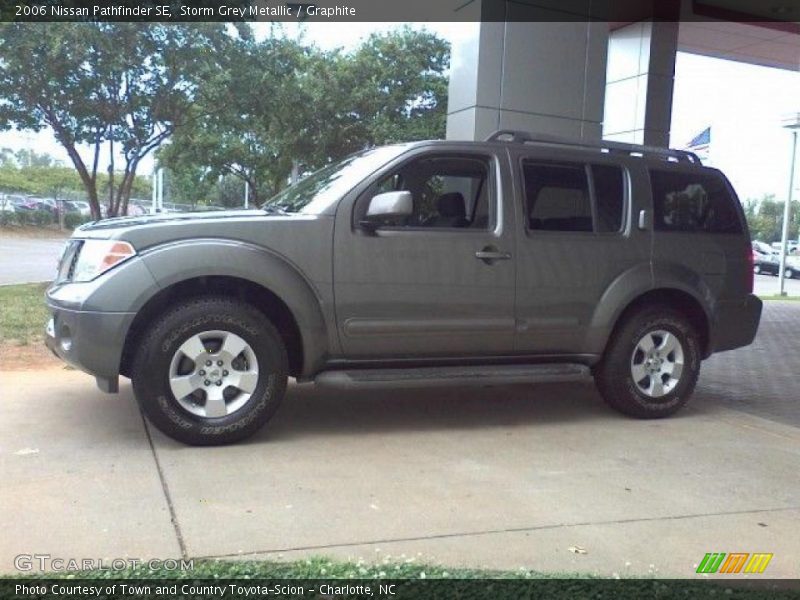 Storm Grey Metallic / Graphite 2006 Nissan Pathfinder SE