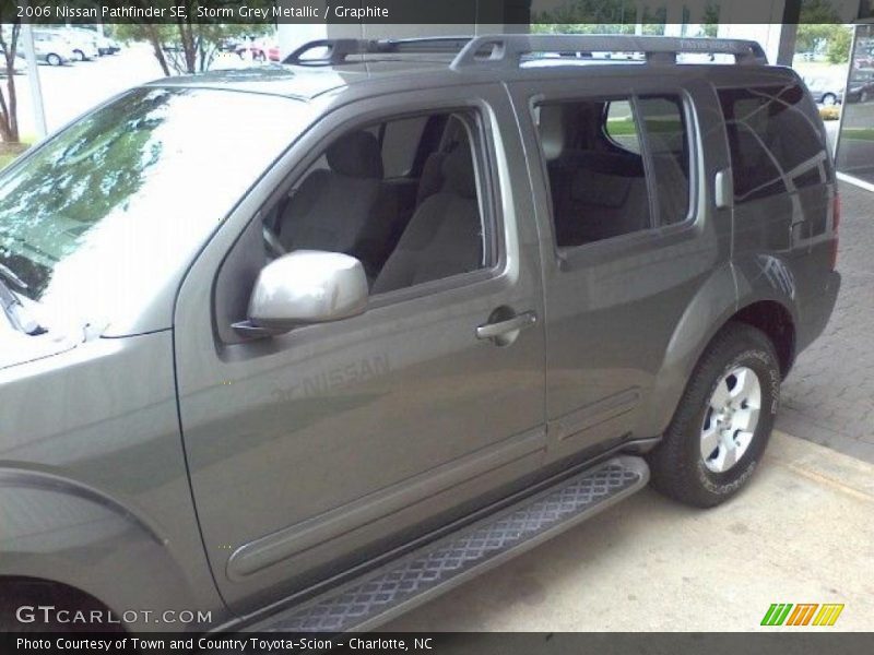 Storm Grey Metallic / Graphite 2006 Nissan Pathfinder SE