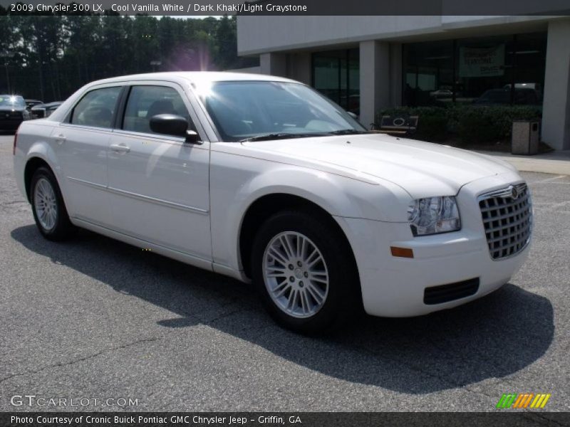 Cool Vanilla White / Dark Khaki/Light Graystone 2009 Chrysler 300 LX