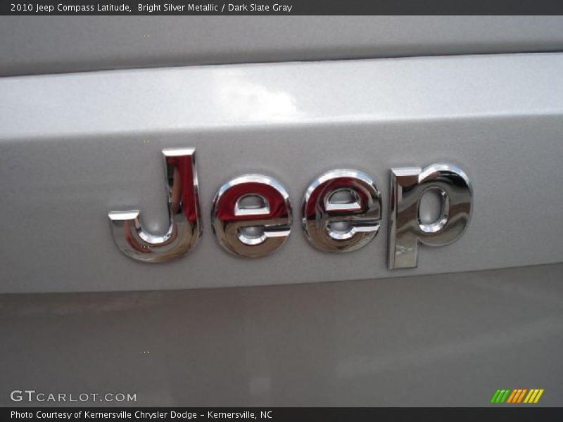 Bright Silver Metallic / Dark Slate Gray 2010 Jeep Compass Latitude